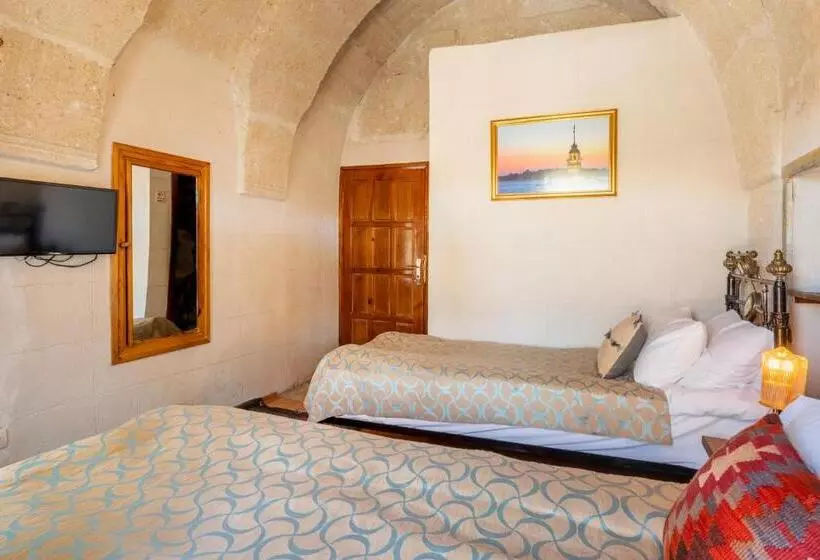 汽车旅馆 Nomads Cave Hotel & Rooftop