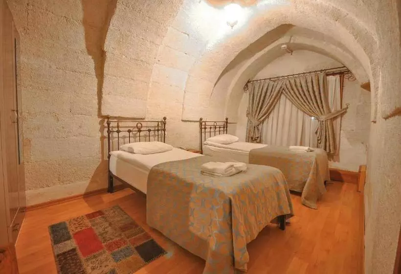 汽车旅馆 Nomads Cave Hotel & Rooftop