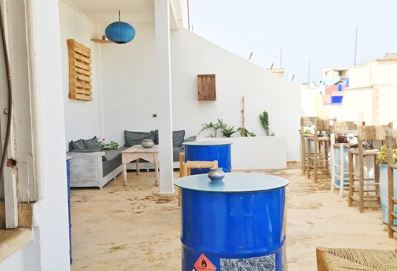 Riad Inna & Watersports Center