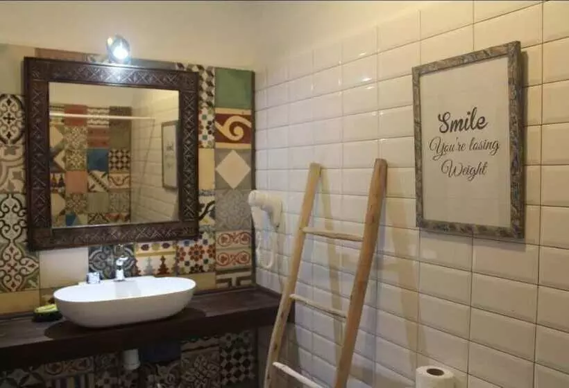 Riad Inna & Watersports Center