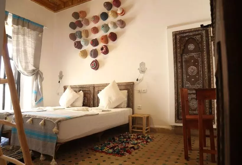 Riad Inna & Watersports Center