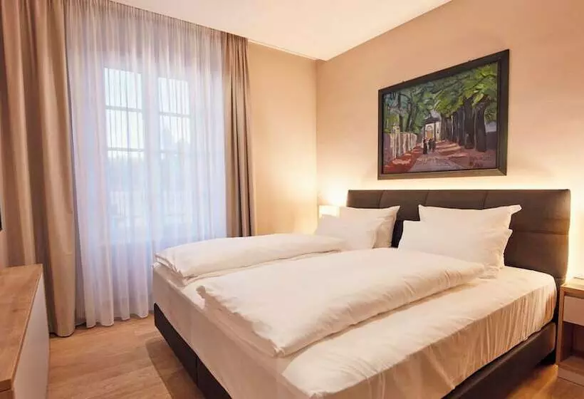 Seehotel Maria Laach