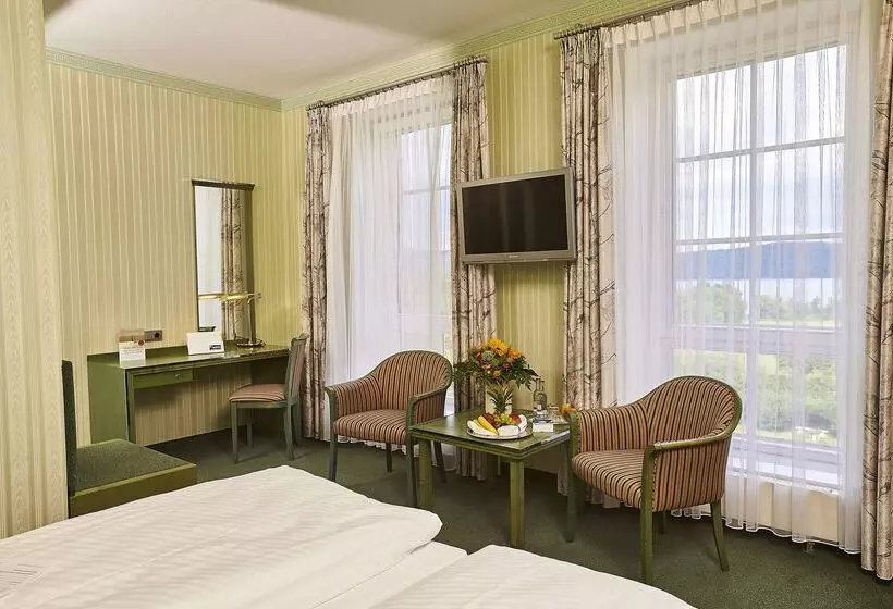 Seehotel Maria Laach