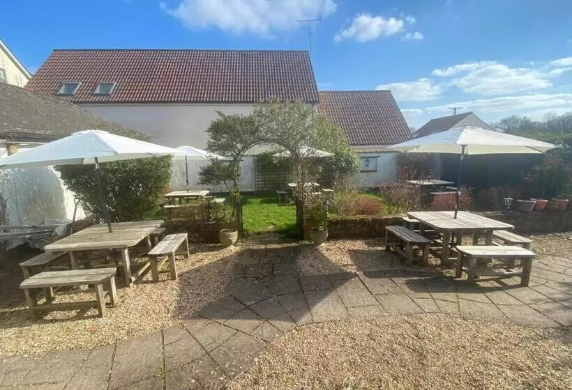 Aamiaismajoitus (B&B) The Martlet Inn