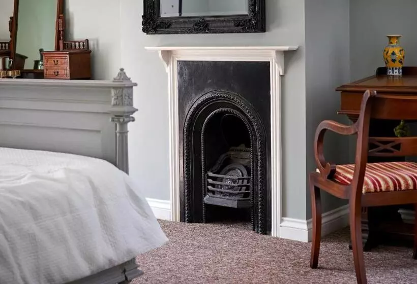 Aamiaismajoitus (B&B) The Martlet Inn