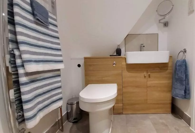 Aamiaismajoitus (B&B) Viva Guest House