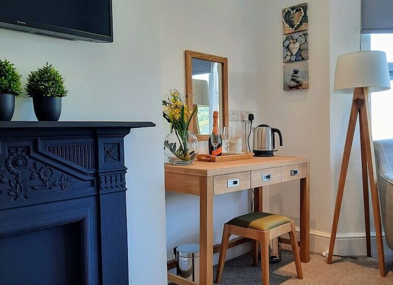 민박 Viva Guest House