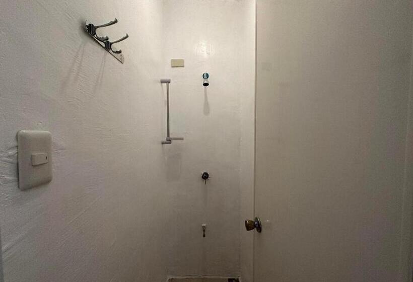 Brizo Hotel And Beach Resort Bataan