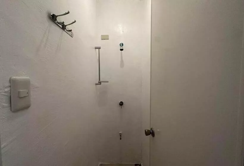 Brizo Hotel And Beach Resort Bataan