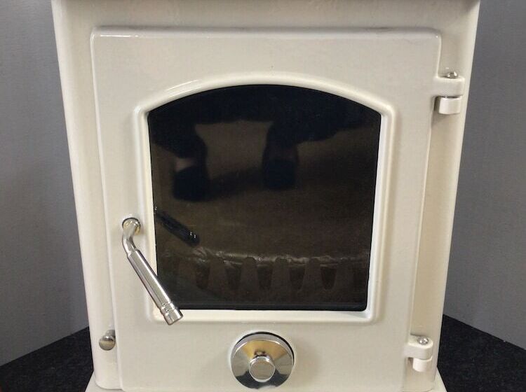 Charming Luxurious Rural Shepherds Hut