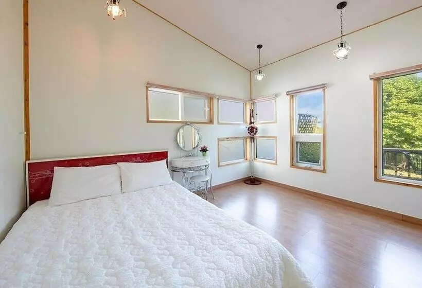 Hongcheon Lime Orange Pension