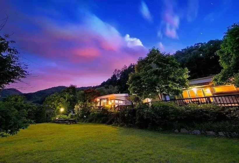 Hongcheon Lime Orange Pension