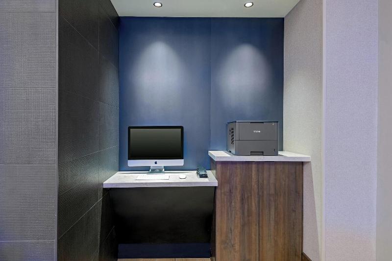 酒店 Courtyard By Marriott Atlanta Midtown