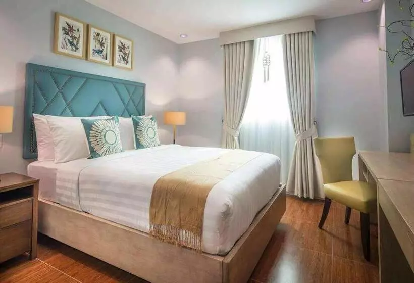 هتل Dalian Peak