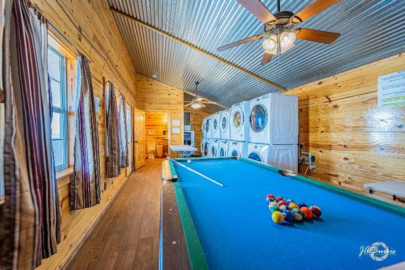 هتل Horseshoe Lodges