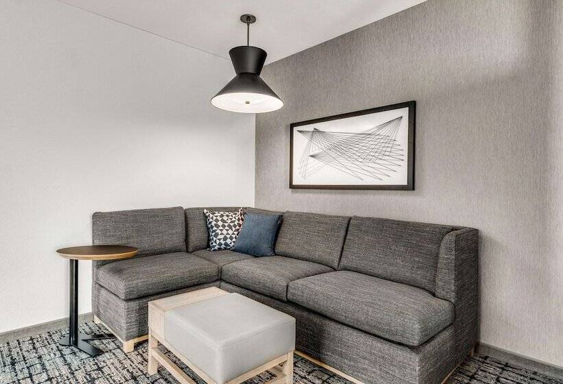 هتل Hyatt Place Colorado Springs Downtown