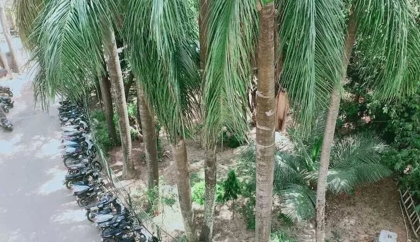 ホテル Suvarna Regency