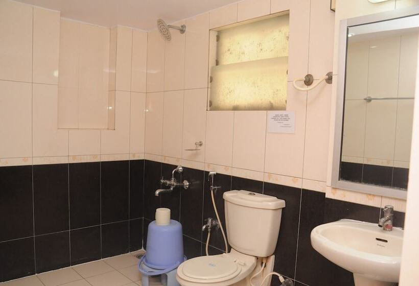 ホテル Suvarna Regency