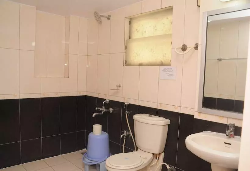 ホテル Suvarna Regency