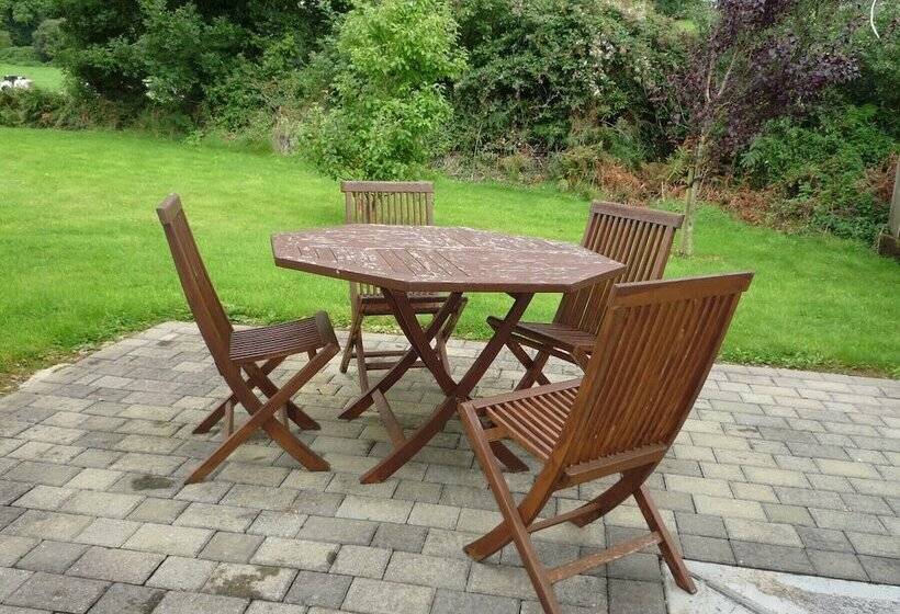 Innisfallen Holiday Village