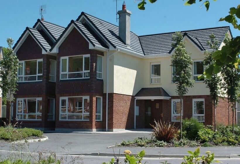 Innisfallen Holiday Village