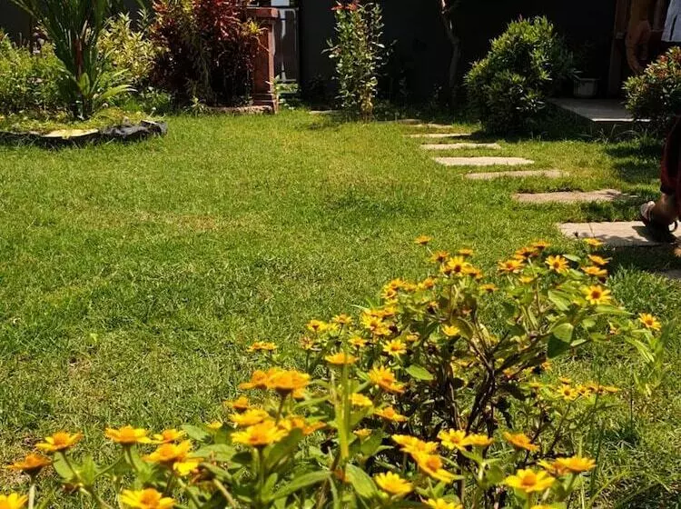 پانسیون Banyuwangi Sunrise Homestay