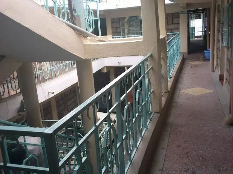 پانسیون Josera Guest House