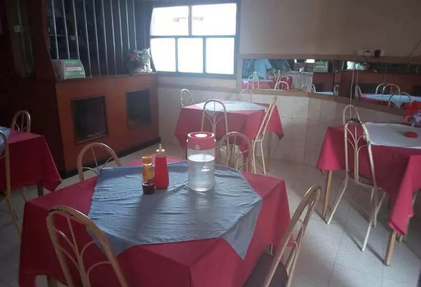 پانسیون Josera Guest House