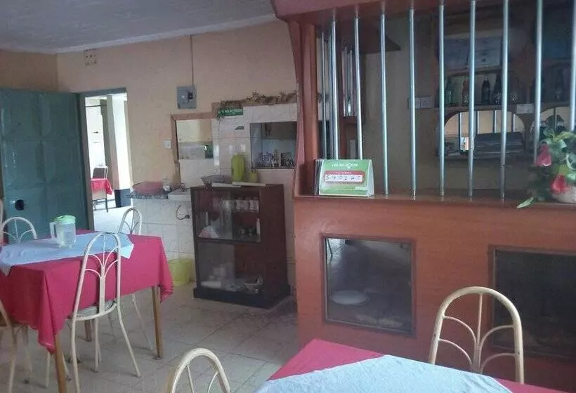پانسیون Josera Guest House