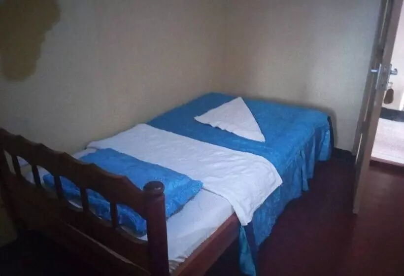 پانسیون Josera Guest House