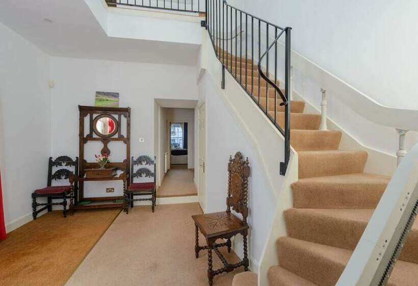 レジデンス Wagon Lodge   5 Bedroom Luxury