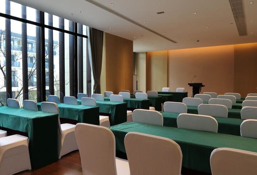 Shundi Shy Hotel Yangcheng Lake Kunshan