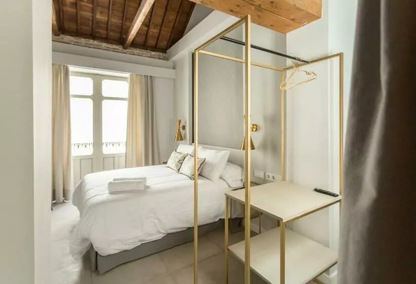 Weys Home Suites