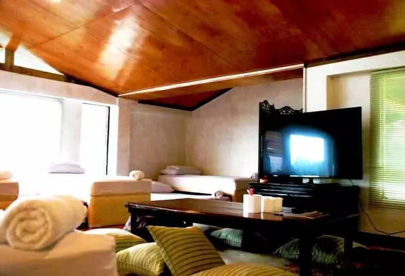 هتل Potipot Gateway Resort