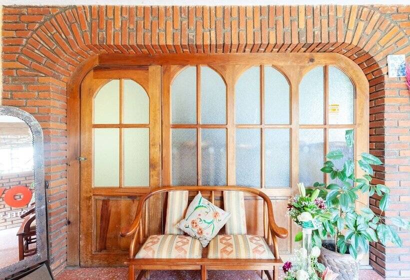 בית מלון כפרי San Ramon