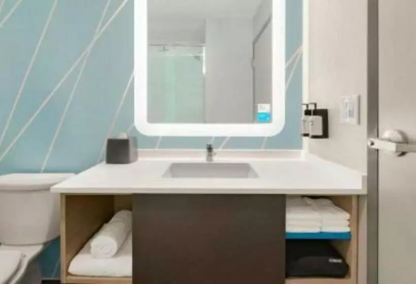 Avid Hotels   Macon North, An Ihg