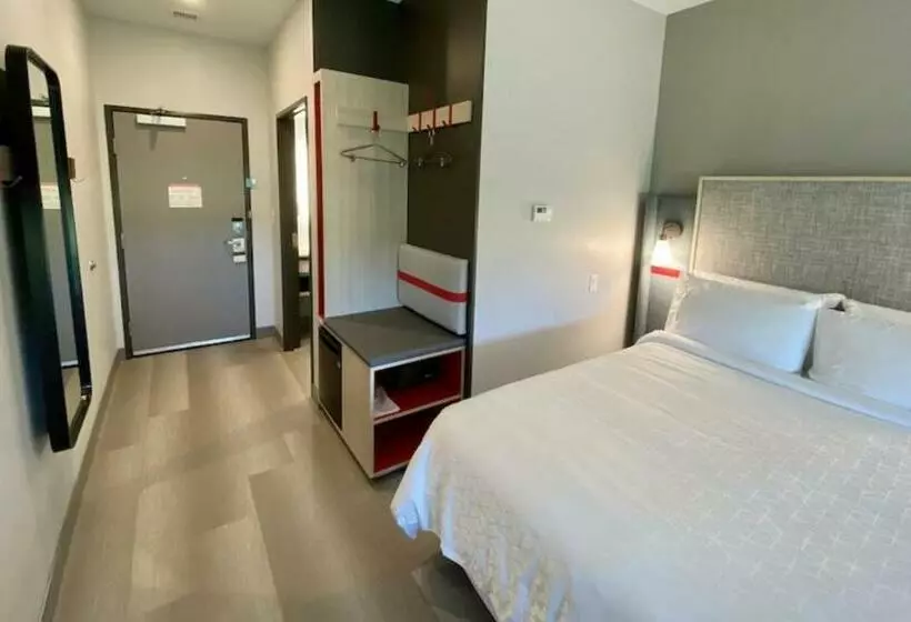 Avid Hotels   Macon North, An Ihg