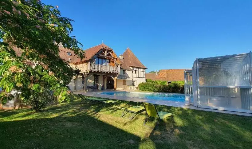 Aamiaismajoitus (B&B) La Ferme De Laupilière