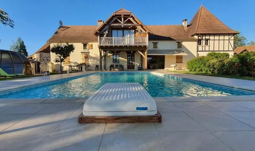 Aamiaismajoitus (B&B) La Ferme De Laupilière