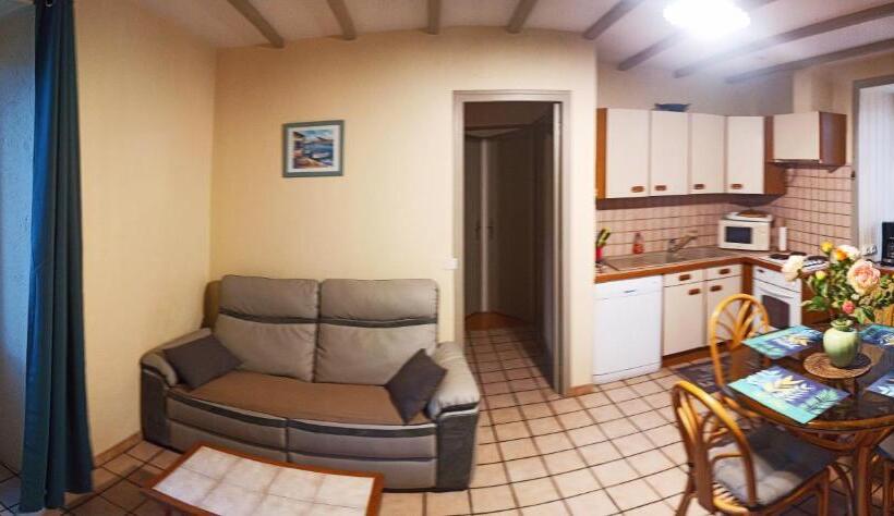 צימר La Ferme De Laupilière