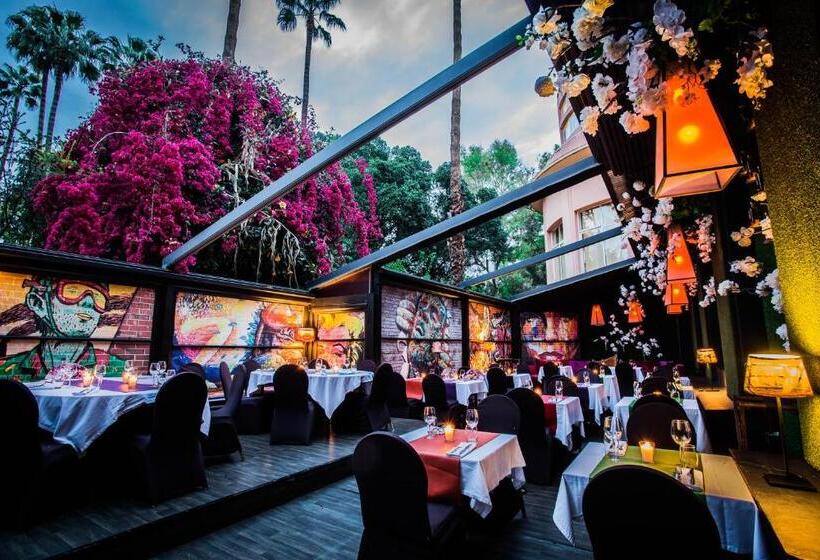 Es Saadi Marrakech Resort Hotel