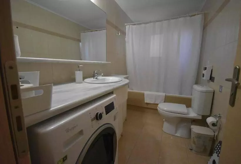 هتل A&j Apartments Or Rooms Athens Airport