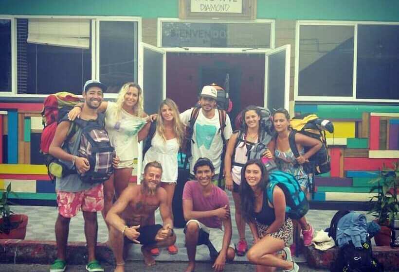 هتل Hostal Diamond Hostel