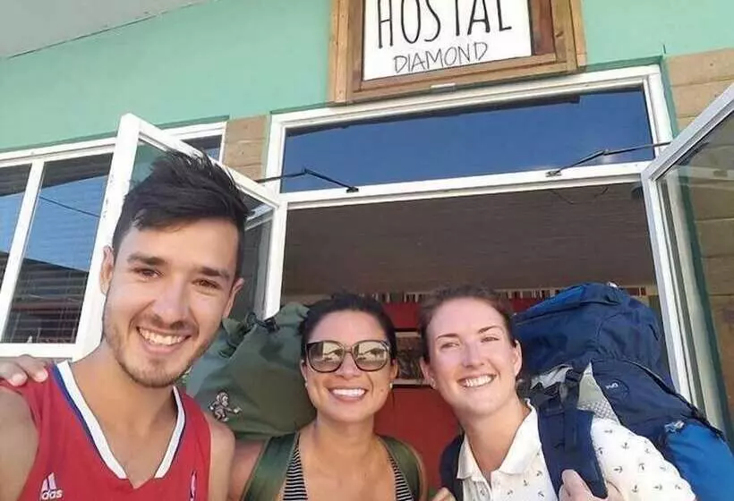 هتل Hostal Diamond   Hostel