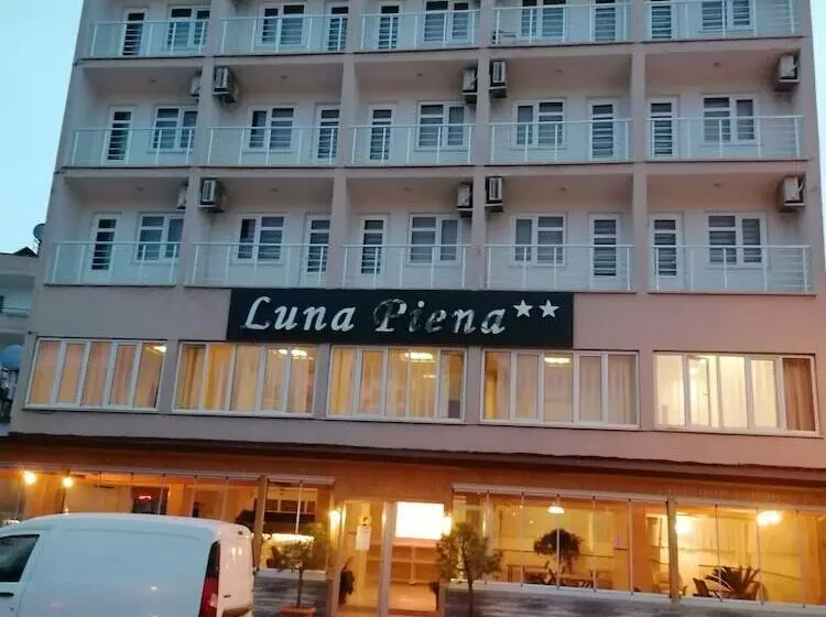 هتل Luna Piena