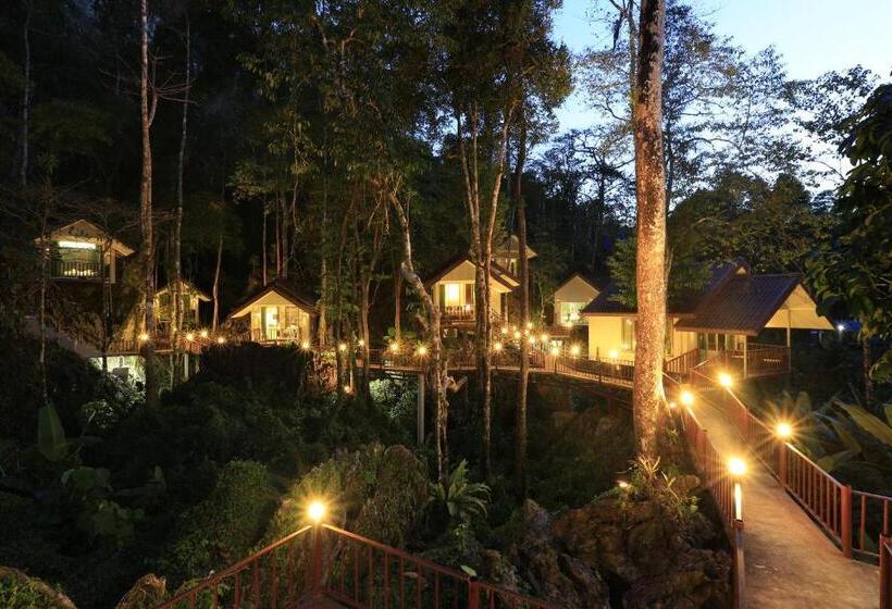 בית מלון כפרי Rock And Tree House Resort