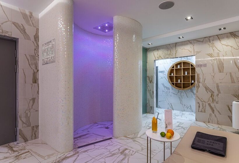 Kravt Nevsky Hotel And Spa