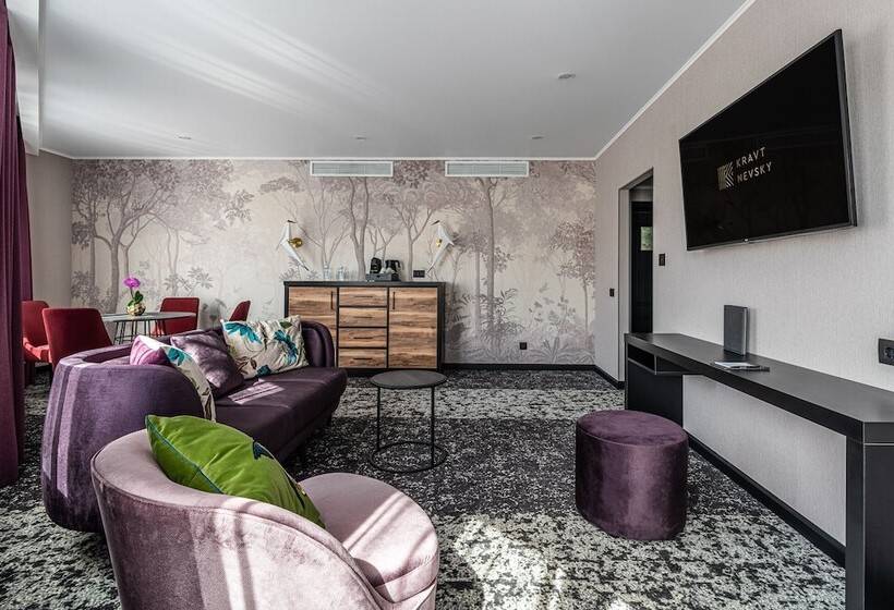 Kravt Nevsky Hotel And Spa