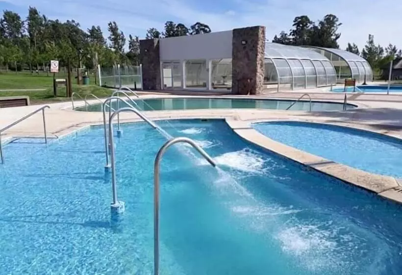 Casa Del Arbol Hostel