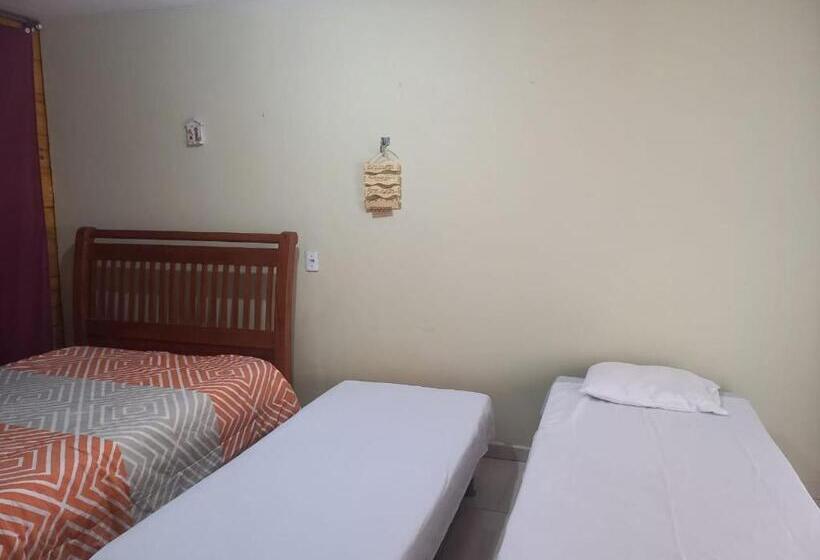تختخواب و صبحانه Pousada Terra Do Sol